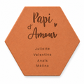 Cadeau fête des Papis : tomette hexagonale personnalisée en terre cuite de Salernes gravée au laser.
