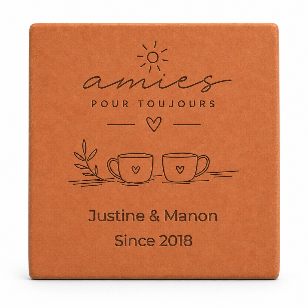 Cadeau meilleure amie sur serviette de plage, tomette hexagonale personnalisée, terre cuite de Salernes gravée au laser