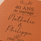 Cadeau mariage personnalisé Anniversaire de mariage, tomette hexagonale en terre cuite de Salernes gravée au laser