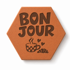 Tomette gravée « Bonjour », tasse à carreaux, croissant et cœurs, sur fond blanc.