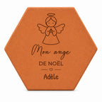 Carreau décoratif personnalisé Mon Ange de noël en terre cuite, motif ange de Noël et cœur entre filets. — vue sur fond blanc